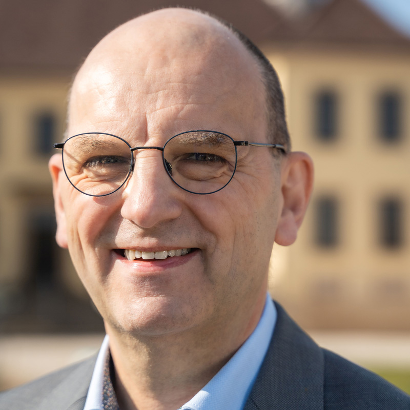  Uwe Seifert
